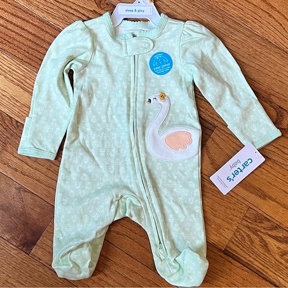 NWT Carter’s 2-way Zipper Sleep & Play. Mint green WITH Swan. NEWBORN - Picture 6 of 6